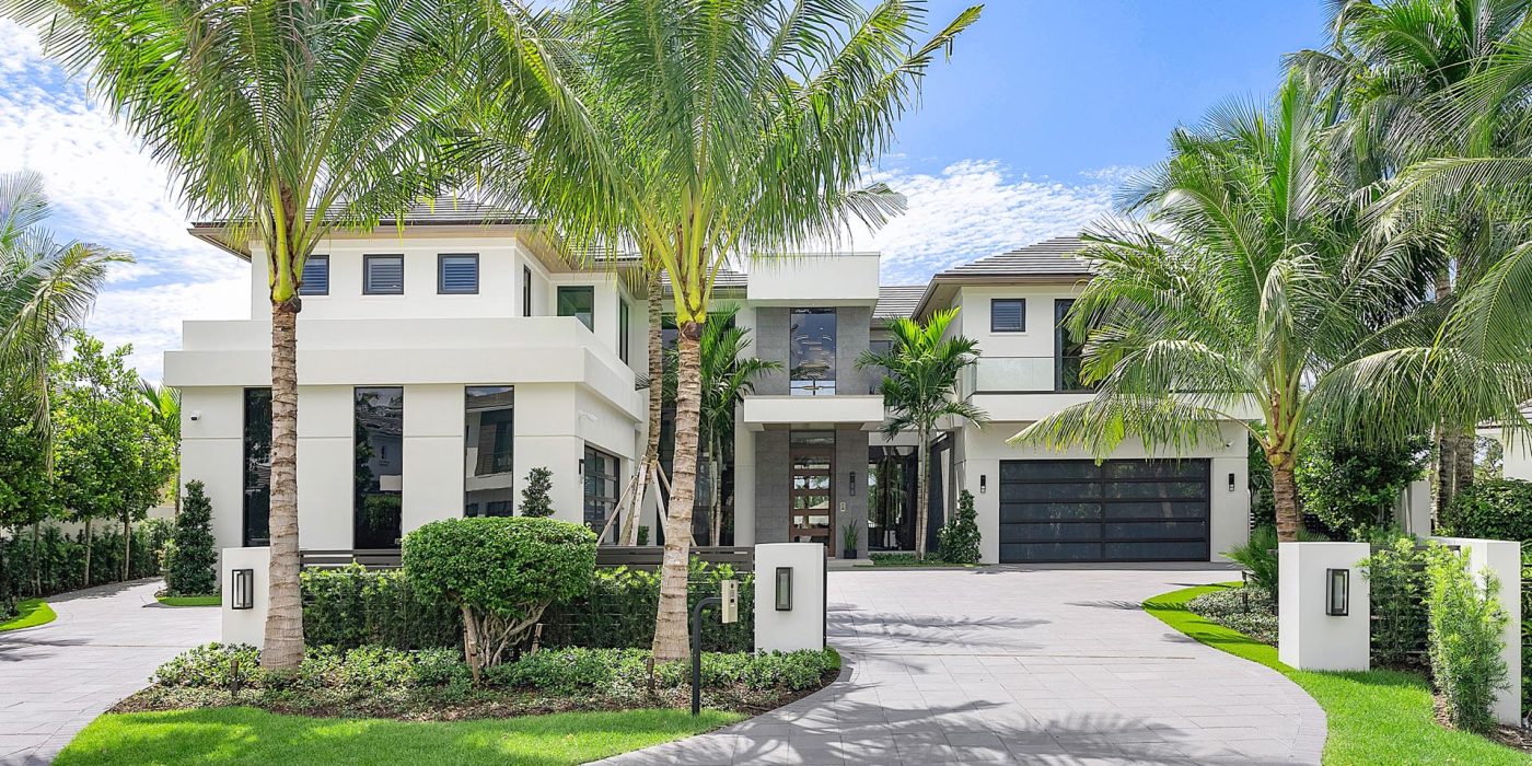 1812 Sabal Palm Circle